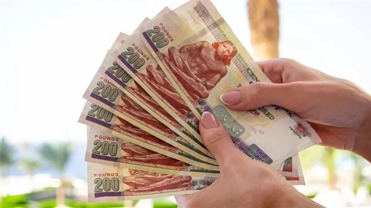 عائد سنوي مرتفع.. البنك الأهلي يطرح أقوى شهادات الادخار بتعديلات الفائدة الجديدة